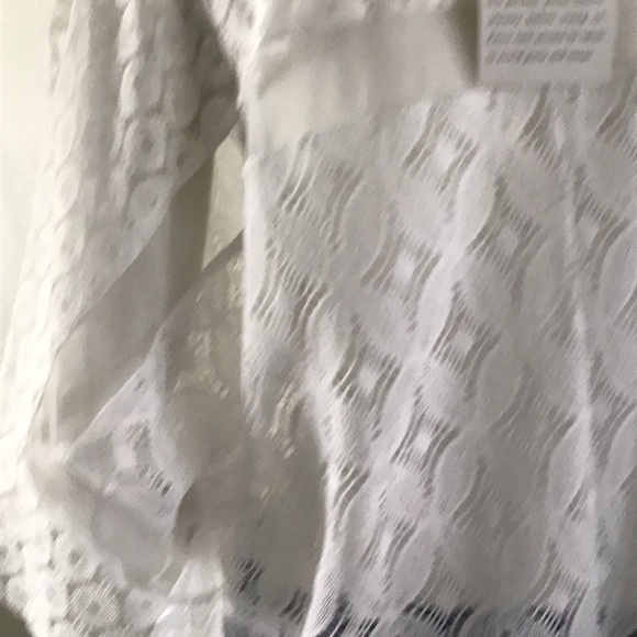 New Rudy Rd Ladies top - Picture 13 of 13